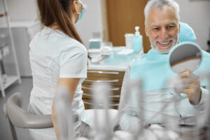 Quels sont les effets du vieillissement sur les dents?